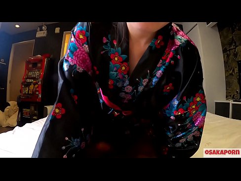 ❤️ فتاة شابة تنكرية تحب ممارسة الجنس مع هزة الجماع مع بخ في فارس وسام. فتاة آسيوية مع كس مشعر وأثداء جميلة بالزي الياباني التقليدي في فيديو للهواة يظهر الاستمناء مع اللعب اللعينة. ساكورا 3 أوساكابورن. اللعين